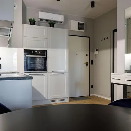 Apartment Close-golden - Jana Pawla Wroclaw