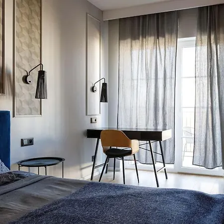 Close-golden - Jana Pawla Apartment Wroclaw